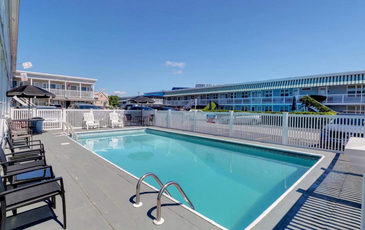 On The Beach Motel オールドオーチャードビーチ エクステリア 写真